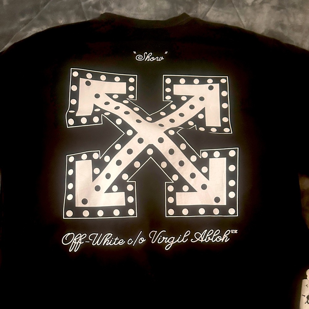 Off White tee